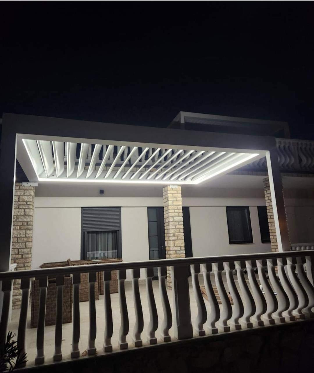 Apartman Lidija Starigrad Paklenica Esterno foto