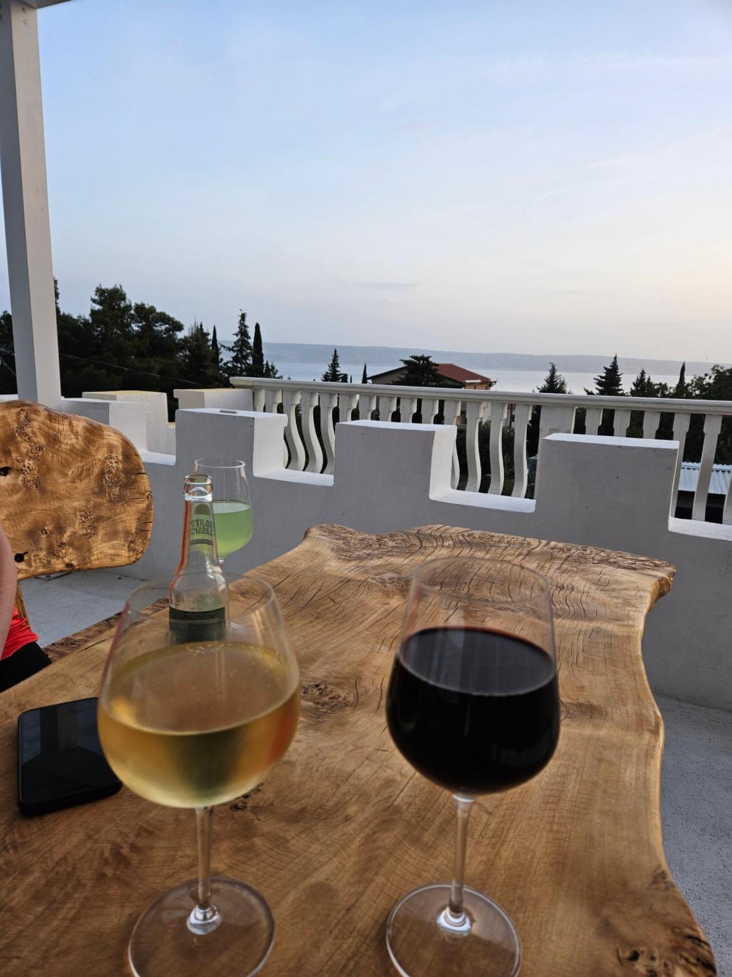 Apartman Lidija Starigrad Paklenica Esterno foto